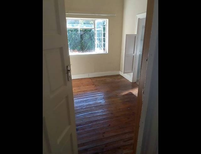 1 bed property to rent in KENSINGTON